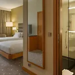 Hotel Doubletree By Hilton