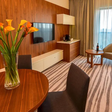 Doubletree By Hilton Lodz