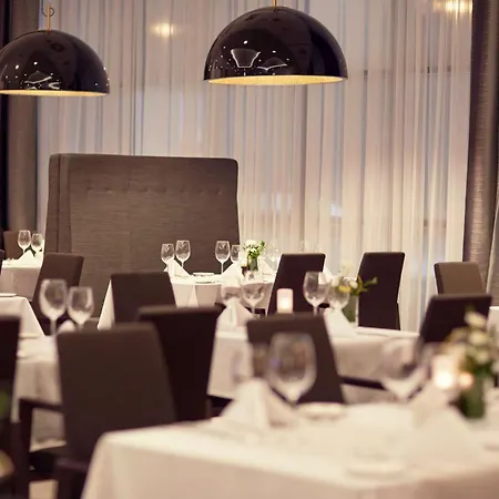 Doubletree By Hilton Lodz (Lodz)