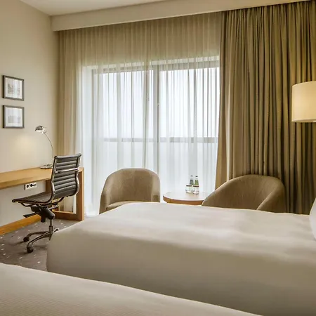 Hotel Doubletree By Hilton