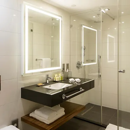 Doubletree By Hilton Hotel