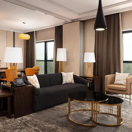 Doubletree By Hilton Hotel 4*