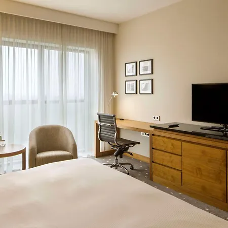 Hotel Doubletree By Hilton