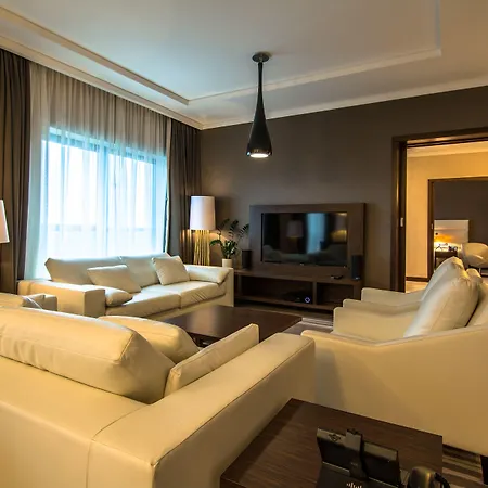 Doubletree By Hilton Hotel 4*