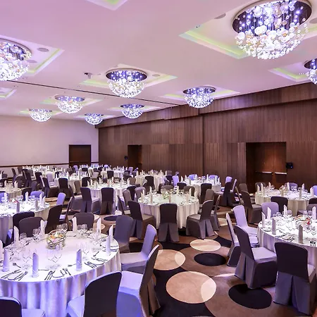 Doubletree By Hilton