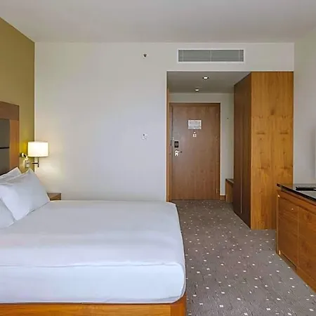 Doubletree By Hilton Hotel 4*
