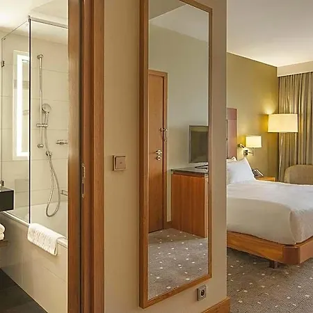 Doubletree By Hilton 4*