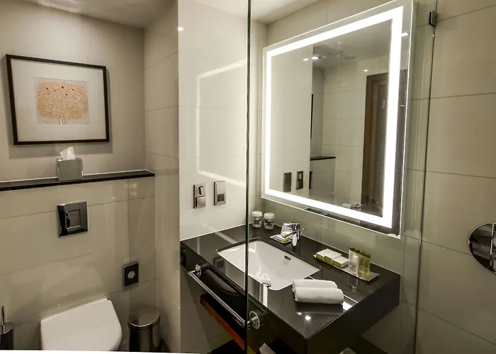 Doubletree By Hilton فندق