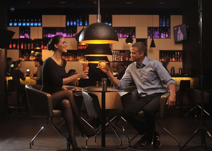 Готель Doubletree By Hilton