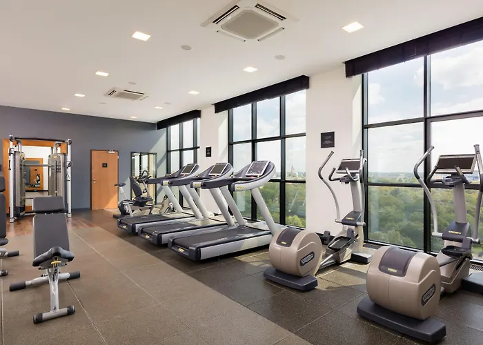 Doubletree By Hilton Готель Лодзь