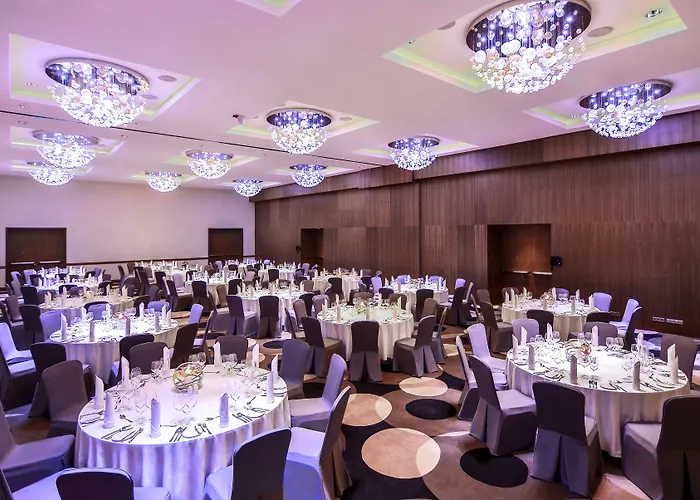 Doubletree By Hilton